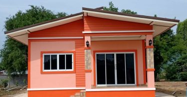 Buying a house is one of the biggest decision in life for many of us, and perhaps one of the most expensive buys we can make in our entire life! Nowadays, building a house is not easy that is why many people choose to build a home that is simple, economical and cozy. Aside from this, we envisioned that this house will be a place where our children could have fond memories of and a home where we can see ourselves retire in the future.  For this reason, the best option for you might just be to build a bungalow home. A house enough for keeping the family close and tight-knit and provides mobility and easier access to the rooms which is highly beneficial for the elderly. Today, we will show you these five beautiful bungalow homes with lovely and classic styles that will inspire you to jumpstart your dream.   Wherever your home may be, you need not look far to make the place beautiful and comfortable for the entire family.