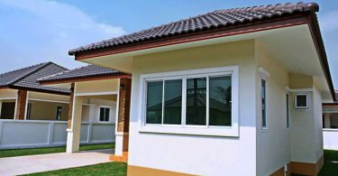 These three small house design has an area under 90 square meters to build. These houses have 3 bedrooms, 2 bathrooms, a kitchen, and a living room. If you are someone looking for a small house, then these houses could be it.