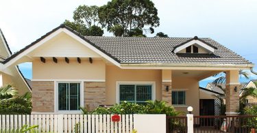 These house plans have 1-3 bedrooms,1-2 bathrooms, dining room/living room, and a kitchen. The usable area is under 120 square meters,  the construction in Thailand will fall to approximately 1.5 million baht or 47,000 in  US dollars. Anyone looking for a small house idea, try to apply this as a guide to it.