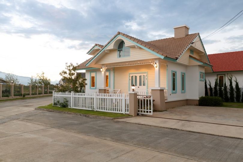 50 Beautifully Designed Small Houses With an Inexpensive Budget